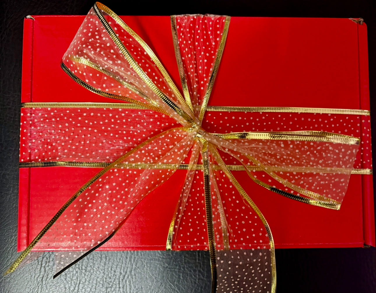 Luxury Dog Gift Box - Make This Christmas Pawsitively Magical